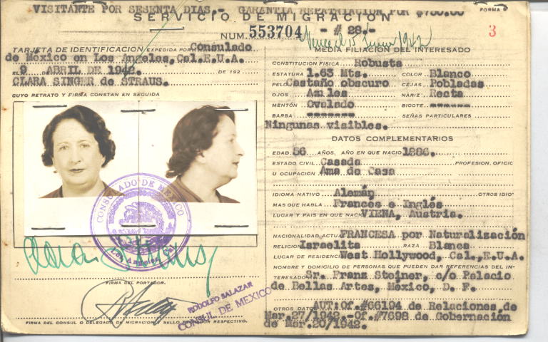 Clara Straus Singer de