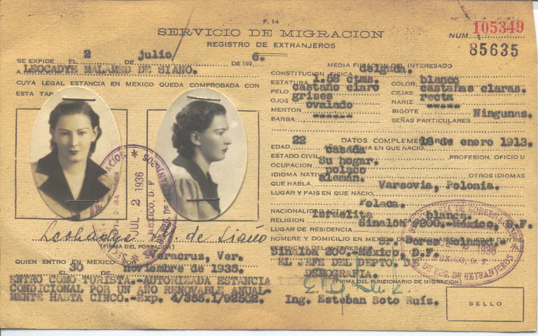 Leocadye Siano, Malamed de