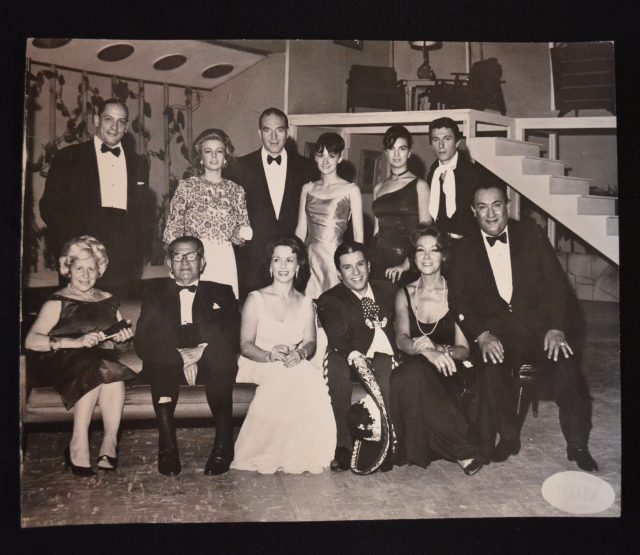 Bertha Moss con celebridades del cine mexicano