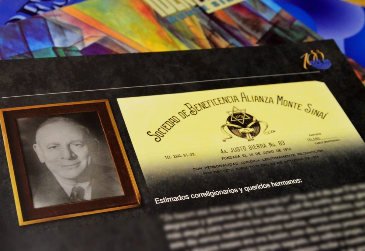 Portada del discurso del Sr. Isaac Capón